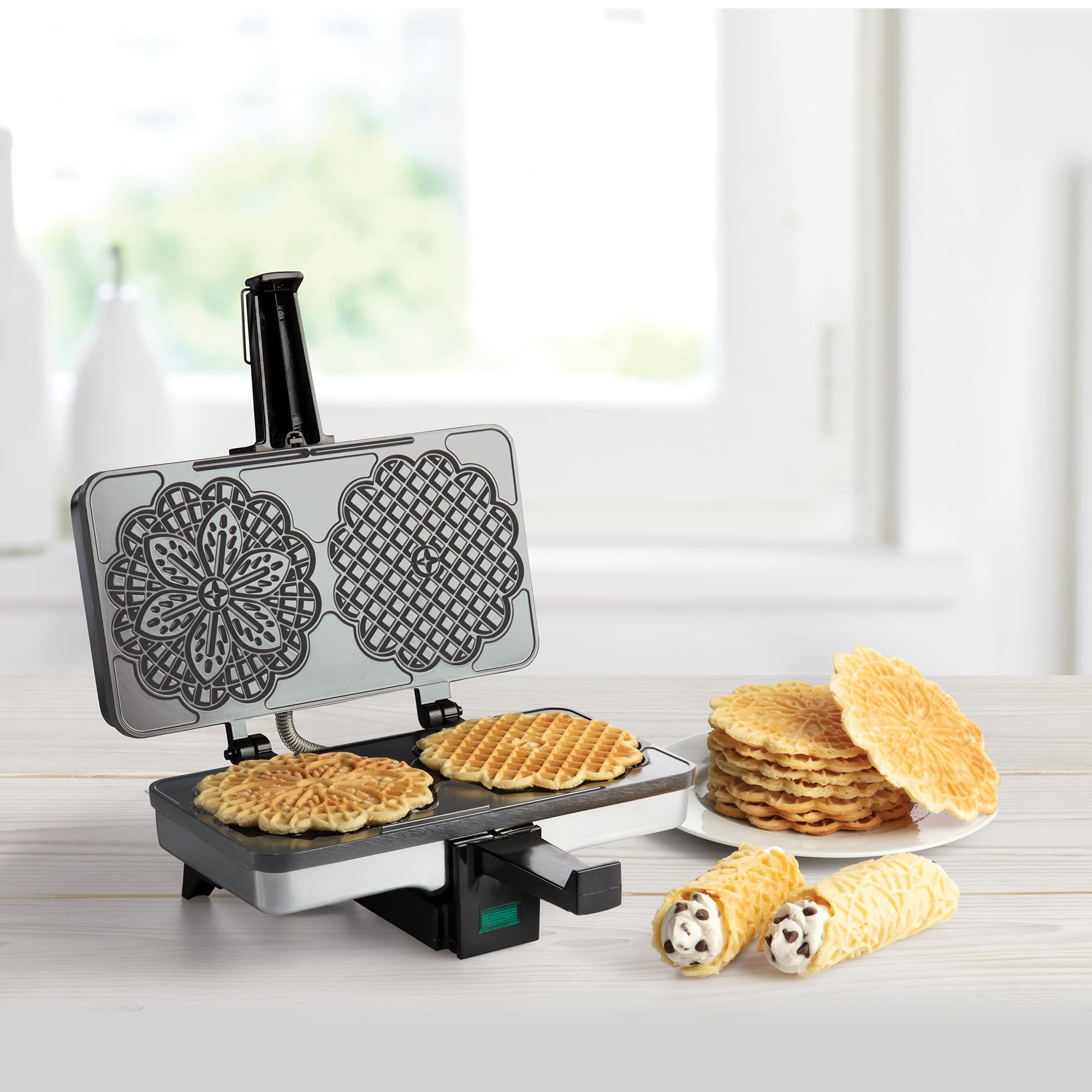 Recetario incluido con la Pizzelle Maker para empezar a cocinar de inmediato.