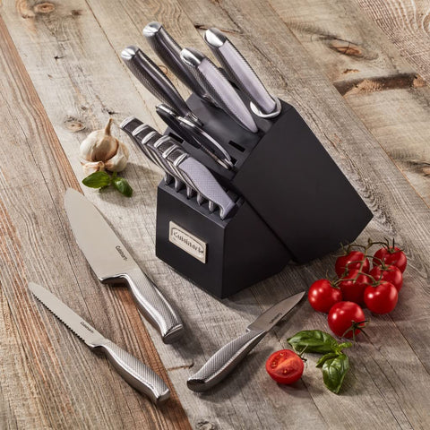 Cuisinart C77SS-15PG diseño moderno para cocinas contemporáneas.