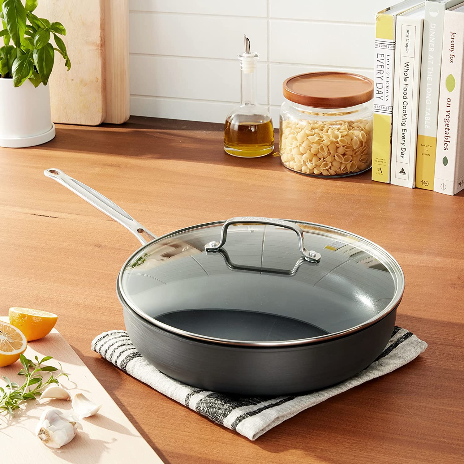 Cuisinart Chef's Classic borde de vertido sin goteo para vertido limpio