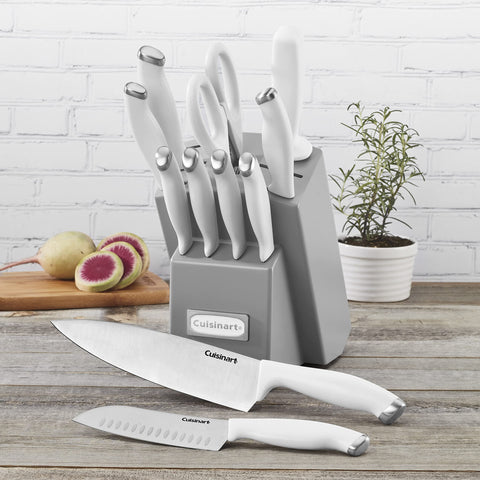 Cuisinart Color Pro Collection: mangos blancos ergonómicos para un manejo cómodo.