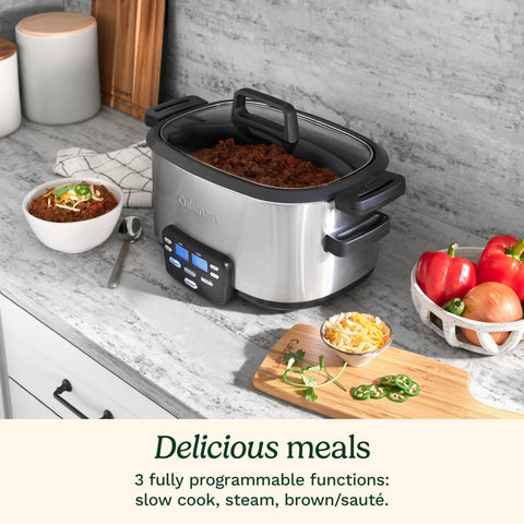 Cook Central de Cuisinart: dorar carne directamente en la olla para iniciar una receta.