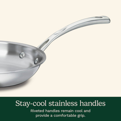 Olla de 8 qt con tapa Cuisinart Frances Classic para preparaciones grandes.