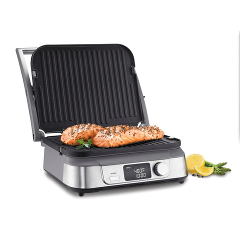 Cuisinart Griddler 5-en-1 con tapa flotante, diseño moderno para cocinar de forma uniforme.