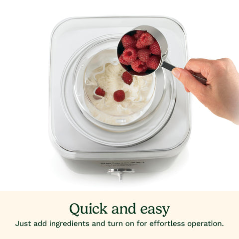 Cuisinart máquina para helados con capacidad de dos cuartos.
