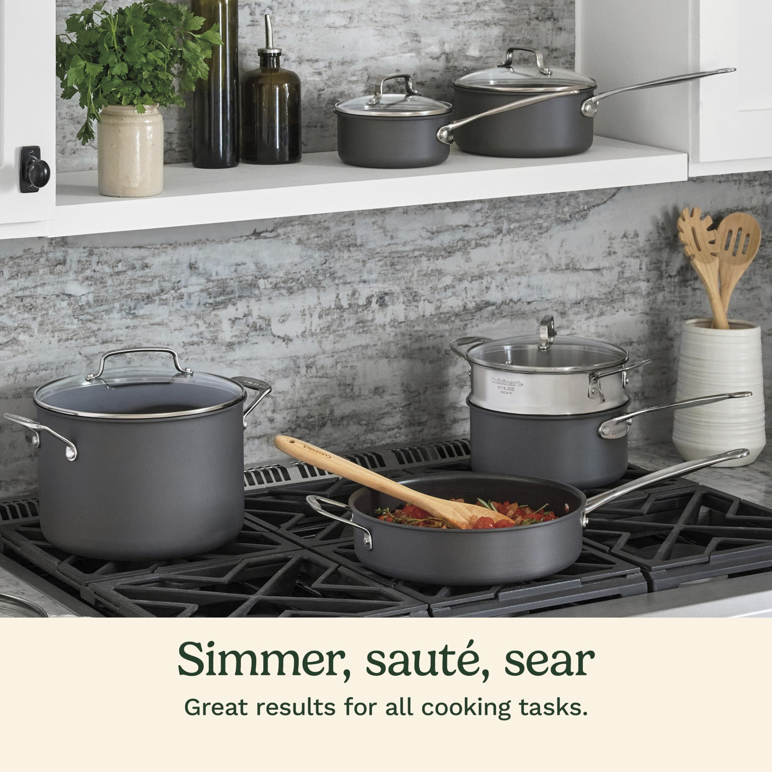 Cuisinart olla 8qt con tapa de vidrio facilita coccion grande.