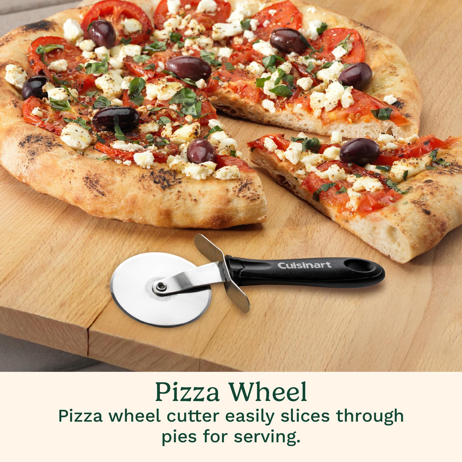 Piedra de pizza Cuisinart en parrilla para pizzas crujientes al aire libre.