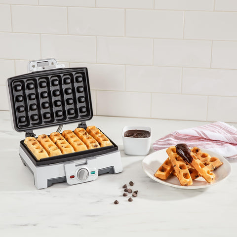 Control de 5 tonos de dorado en el Cuisinart Waffle Stick Maker para dorar a gusto