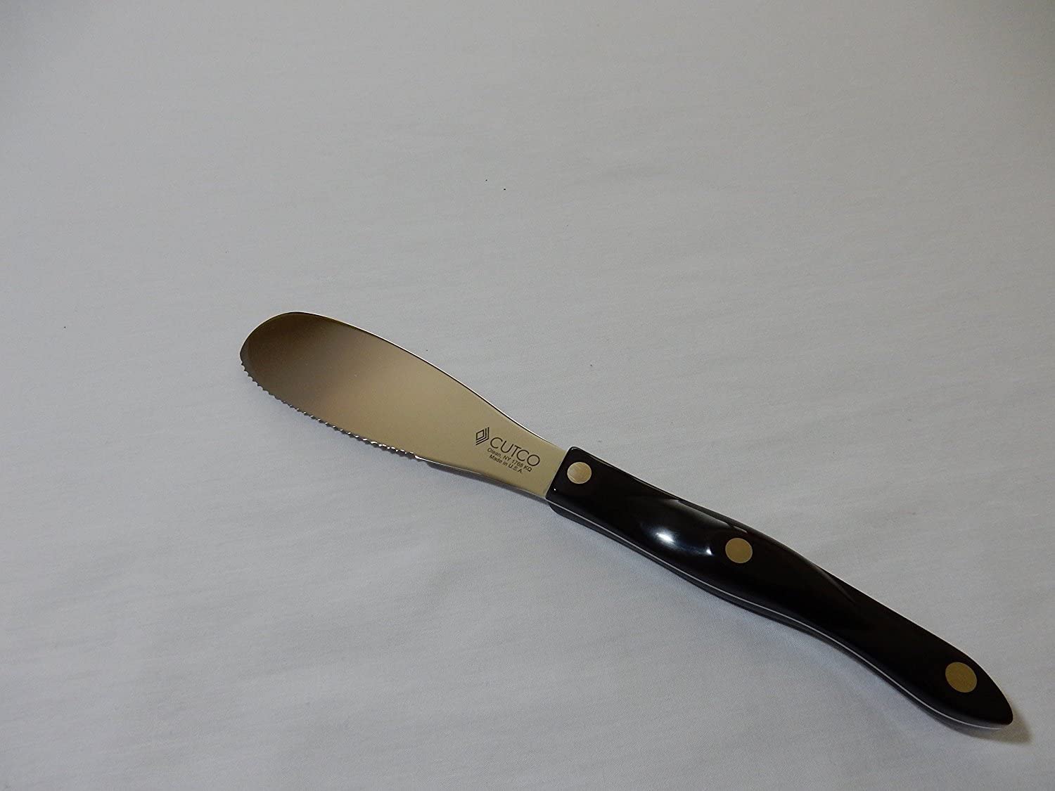 CUTCO Model 1768 ideal para sándwiches y preparaciones con superficie amplia