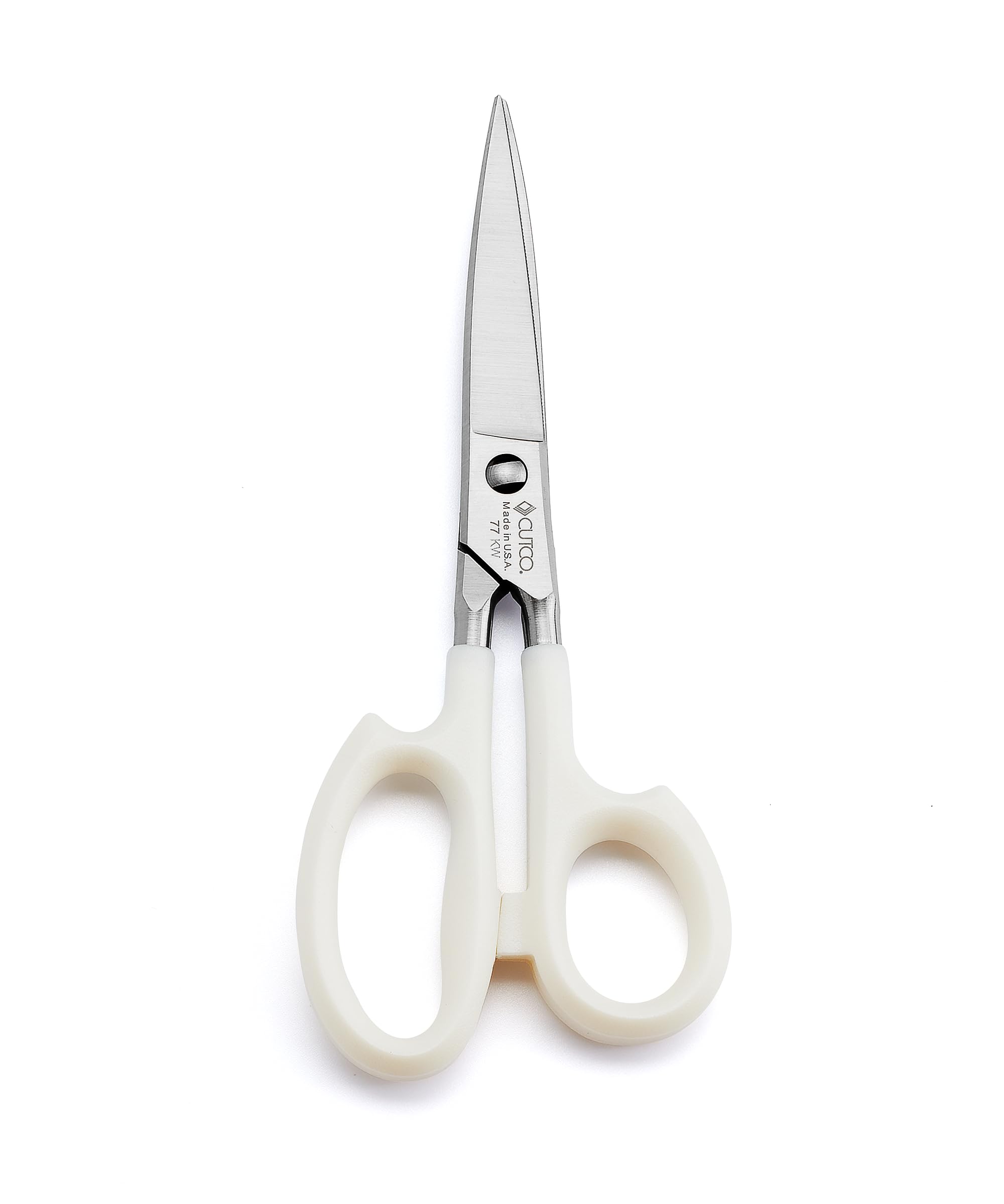 Cutco Model 77 con manijas blancas perladas, corte preciso para tareas diarias.