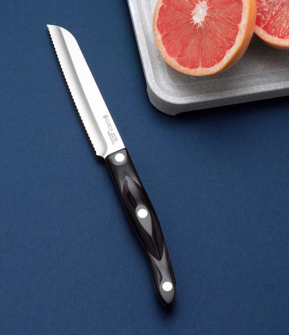 Cutco 3721 Detalle de tang completo para mayor resistencia y equilibrio durante el corte