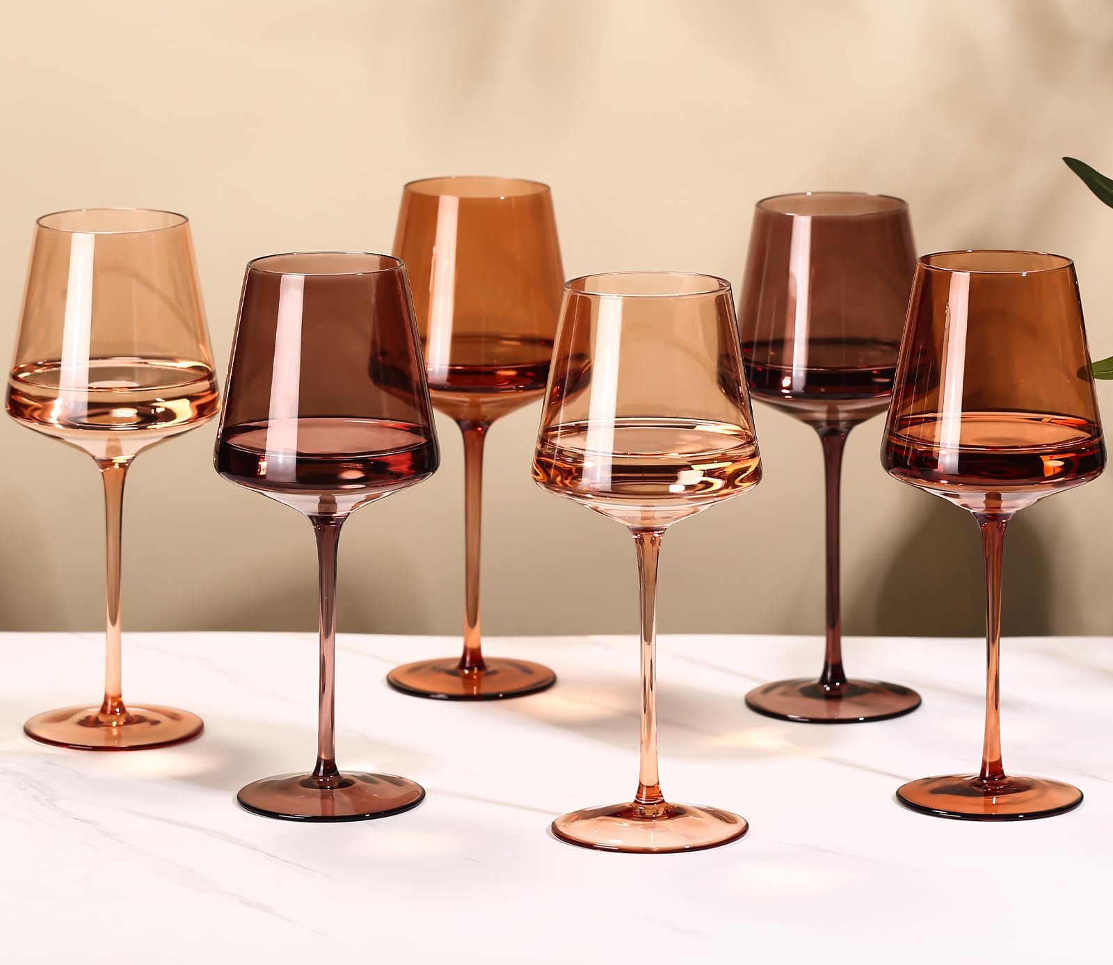 Copa Cyrelwing melocotón claro 18oz para degustaciones de vino.