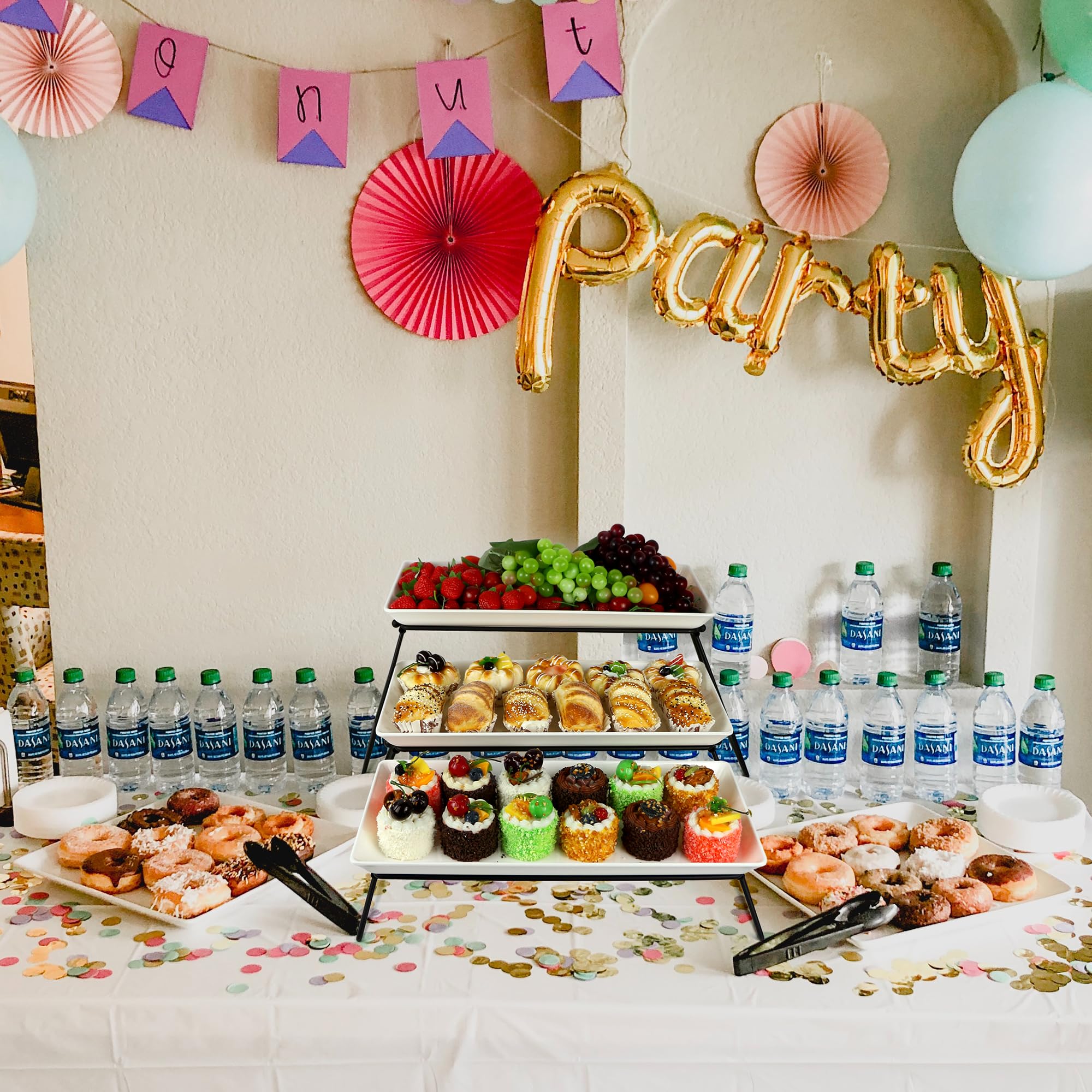 Bandeja Czlizdyt para exhibir cupcakes y snacks con estilo y funcionalidad.