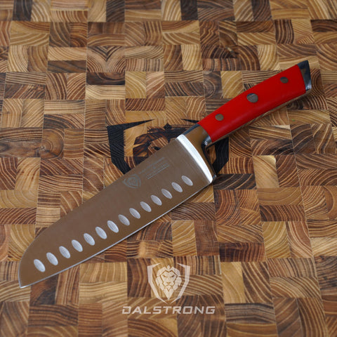 Dalstrong Santoku certificado NSF para higiene en cocinas