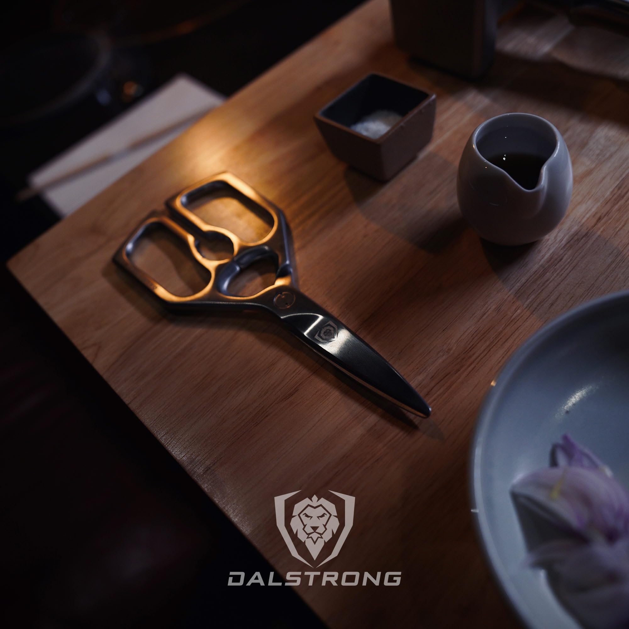 Dalstrong garantía de satisfacción y garantía de por vida.