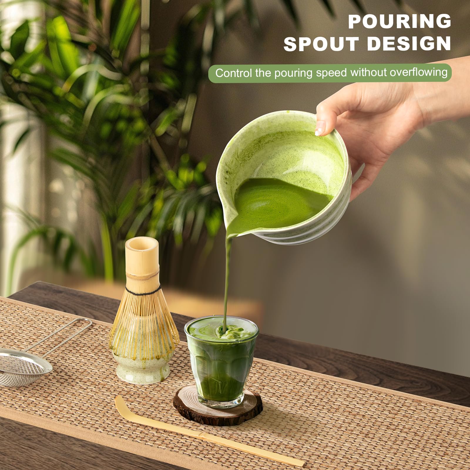 Dayacoco matcha cuchara de bambú para medir porciones con precisión.