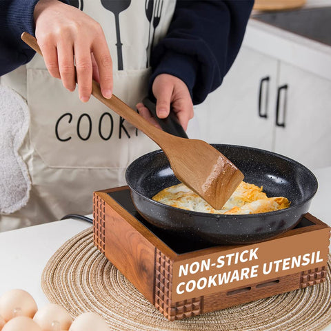 Utensilios Decent Vrvege protegen sartenes antiadherentes gracias a su madera.