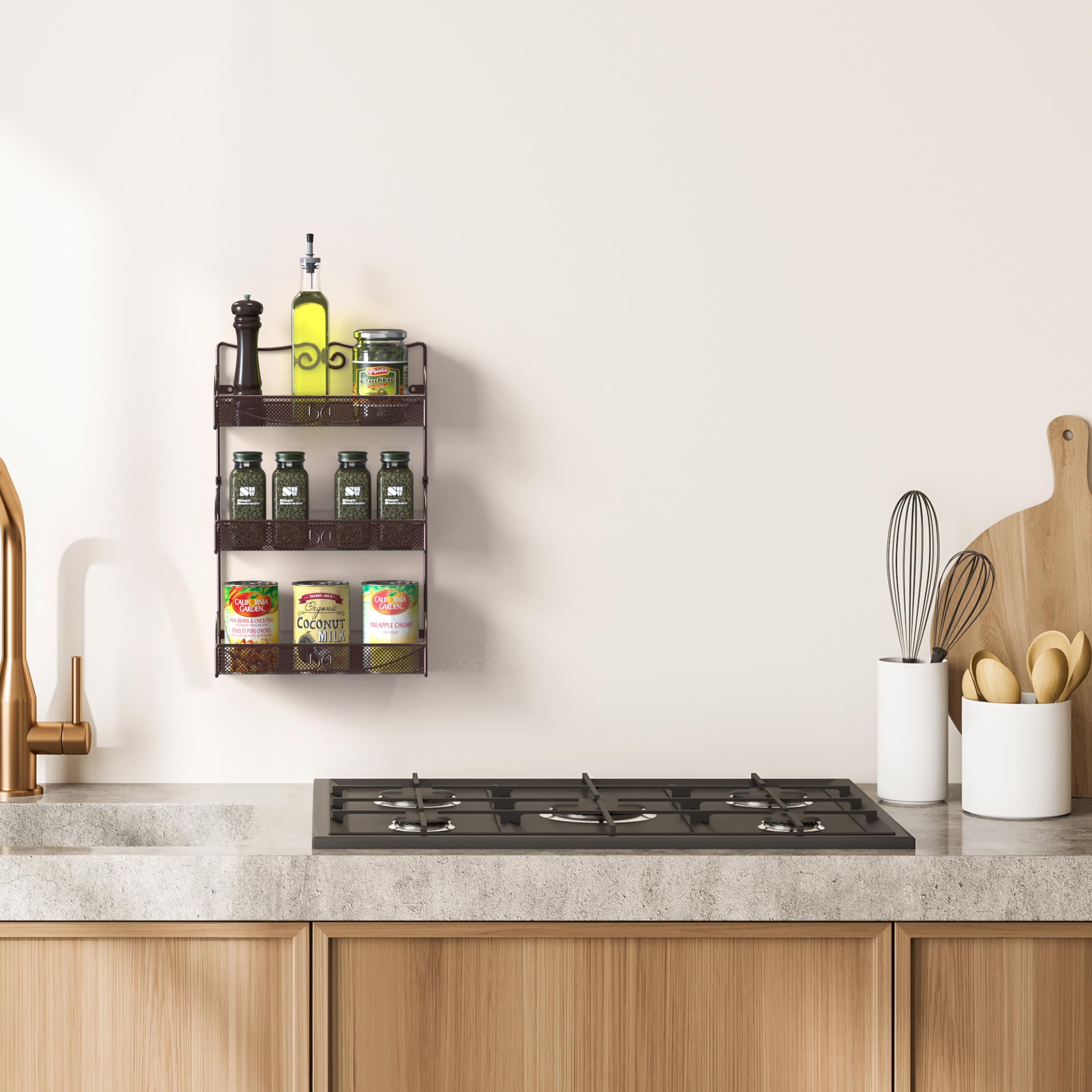 Deco Brothers rack-mural-especias-bronce, ahorro de espacio en la cocina.