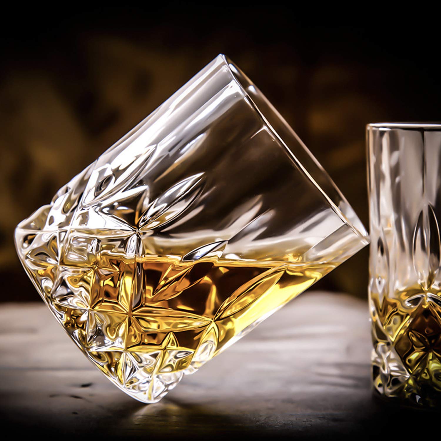 Vaso para bourbon DeeCoo, cuerpo estable para degustación.