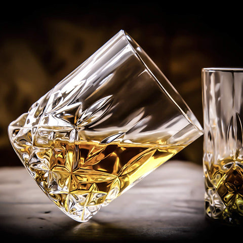 Vaso para bourbon DeeCoo, cuerpo estable para degustación.