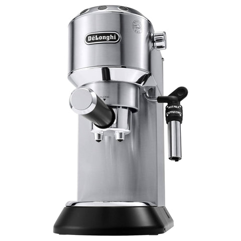 De'Longhi Dedica Deluxe depósito de agua removible para recargas rápidas.