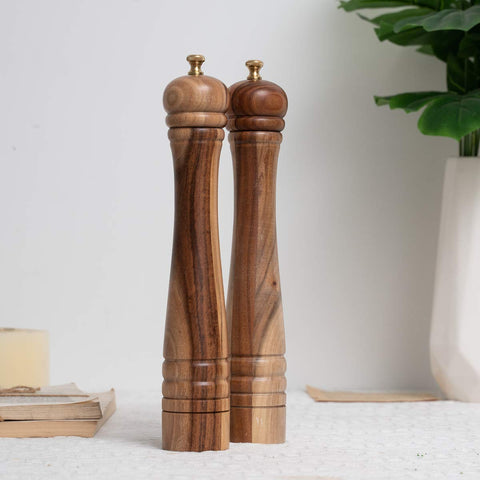 Deroteno alto 30 cm: presencia elegante en la mesa