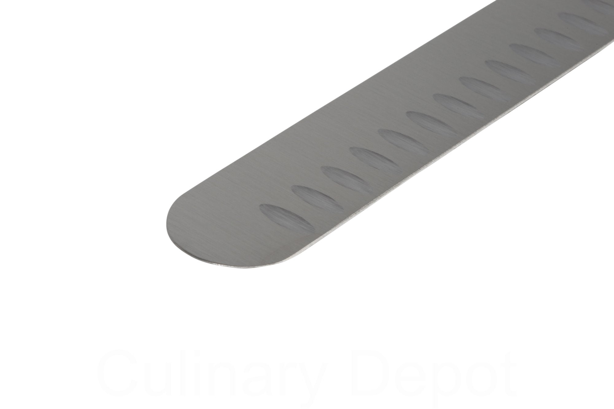Cuchillo profesional Dexter Russell para cortes precisos de asados en servicio.