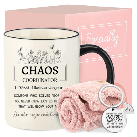 DHQH Coordinadora del Caos, taza de café 11oz, ideal para iniciar la jornada.