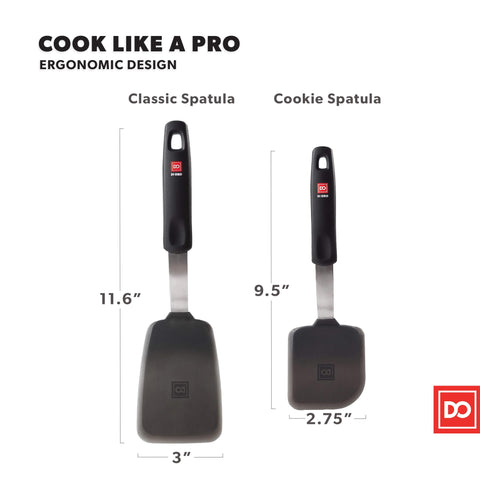Espátula con manija suave, di Oro Living, cómoda y resistente al calor.