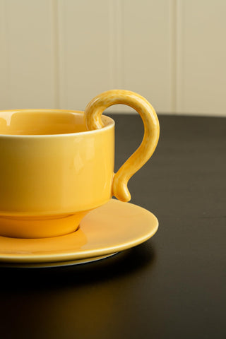 DIHOclub pieza decorativa y funcional para la mesa diaria.