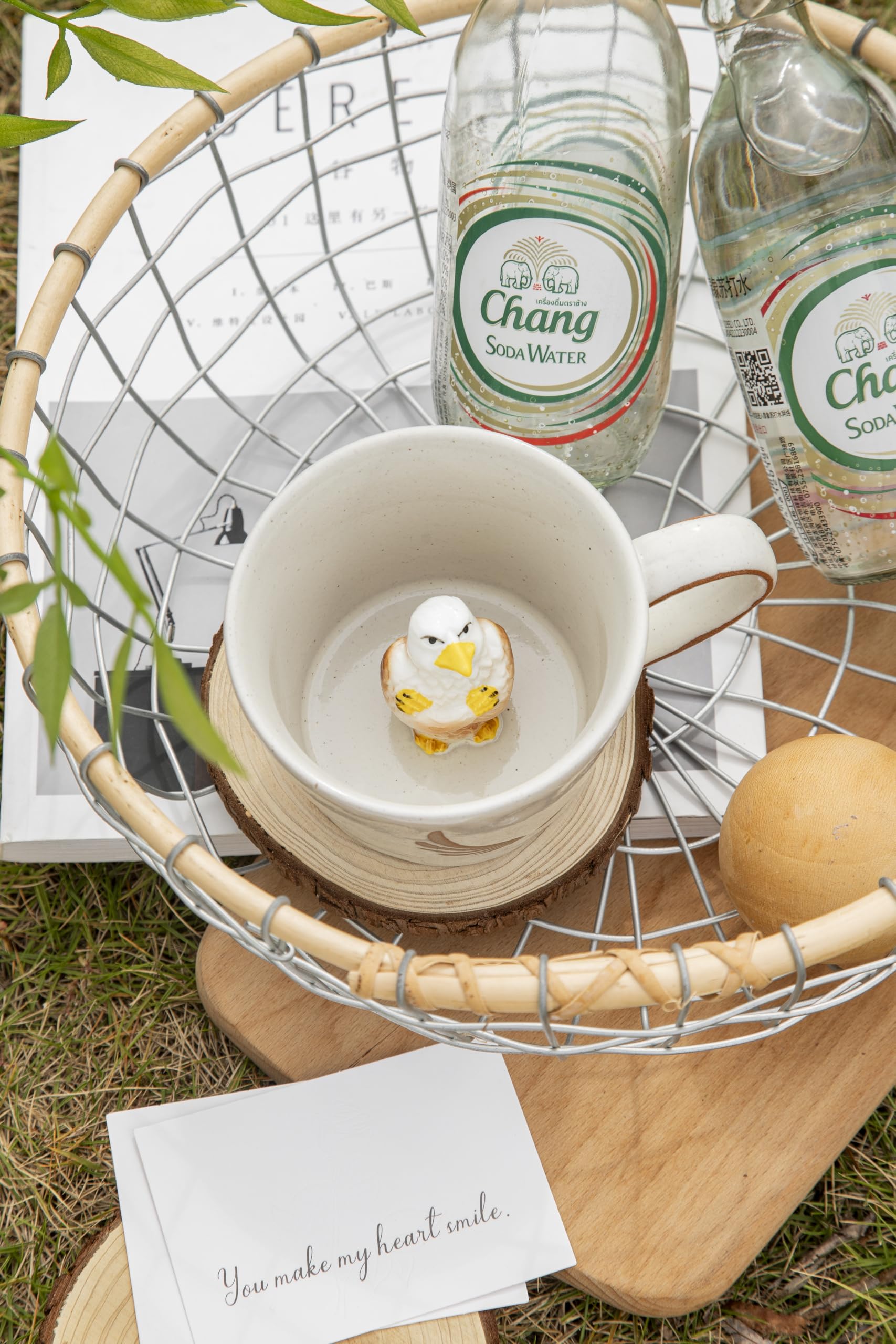 DIHOclub Eagle: taza cerámica 3D con diseño de mirada