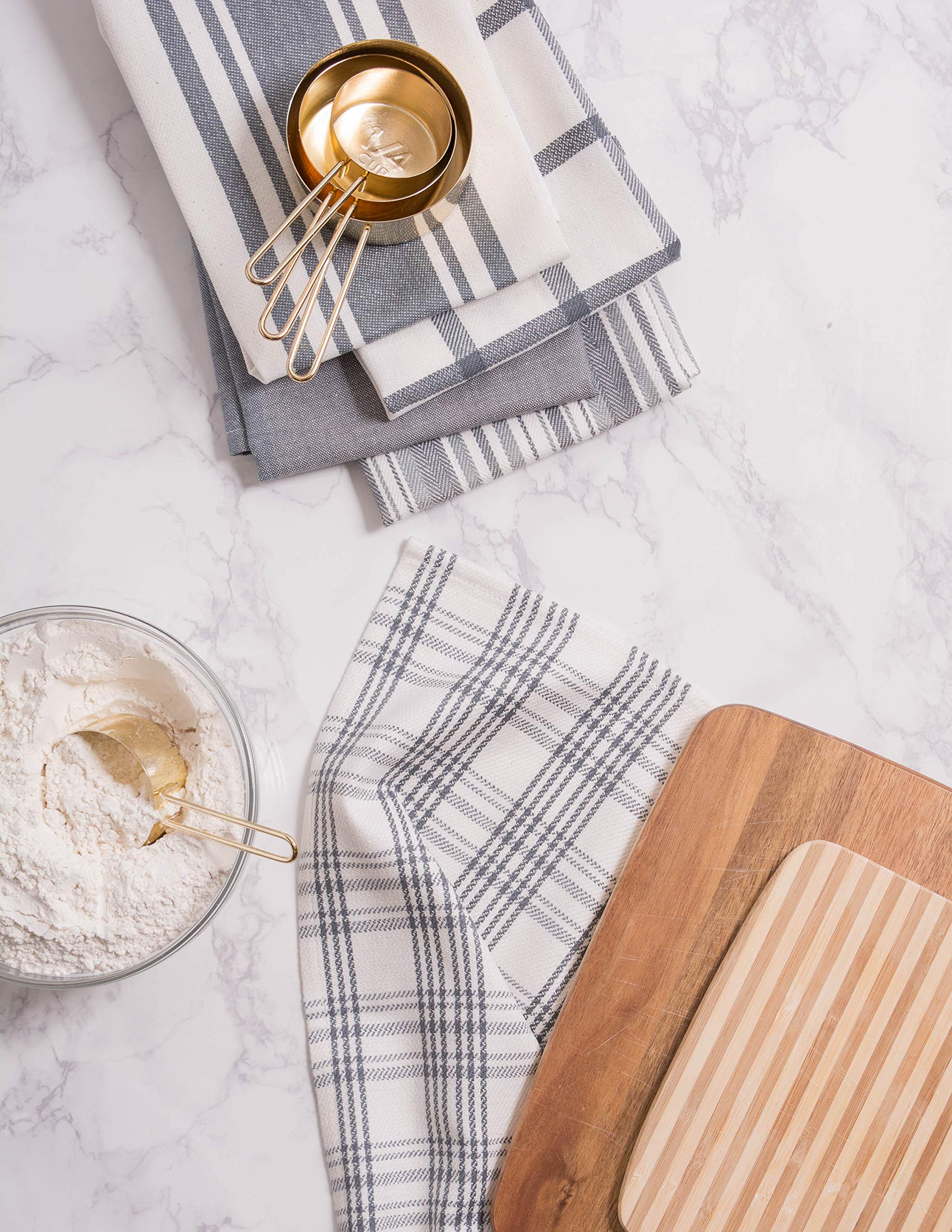 Toallas DII gris, diseño clásico que combina con cocinas modernas.