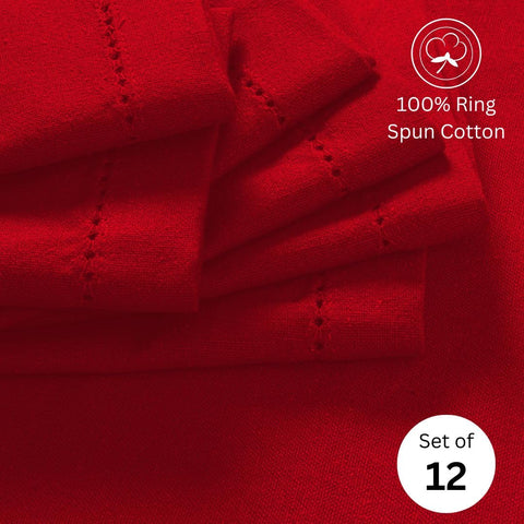 Textura de algodón roja con borde decorativo para uso diario.