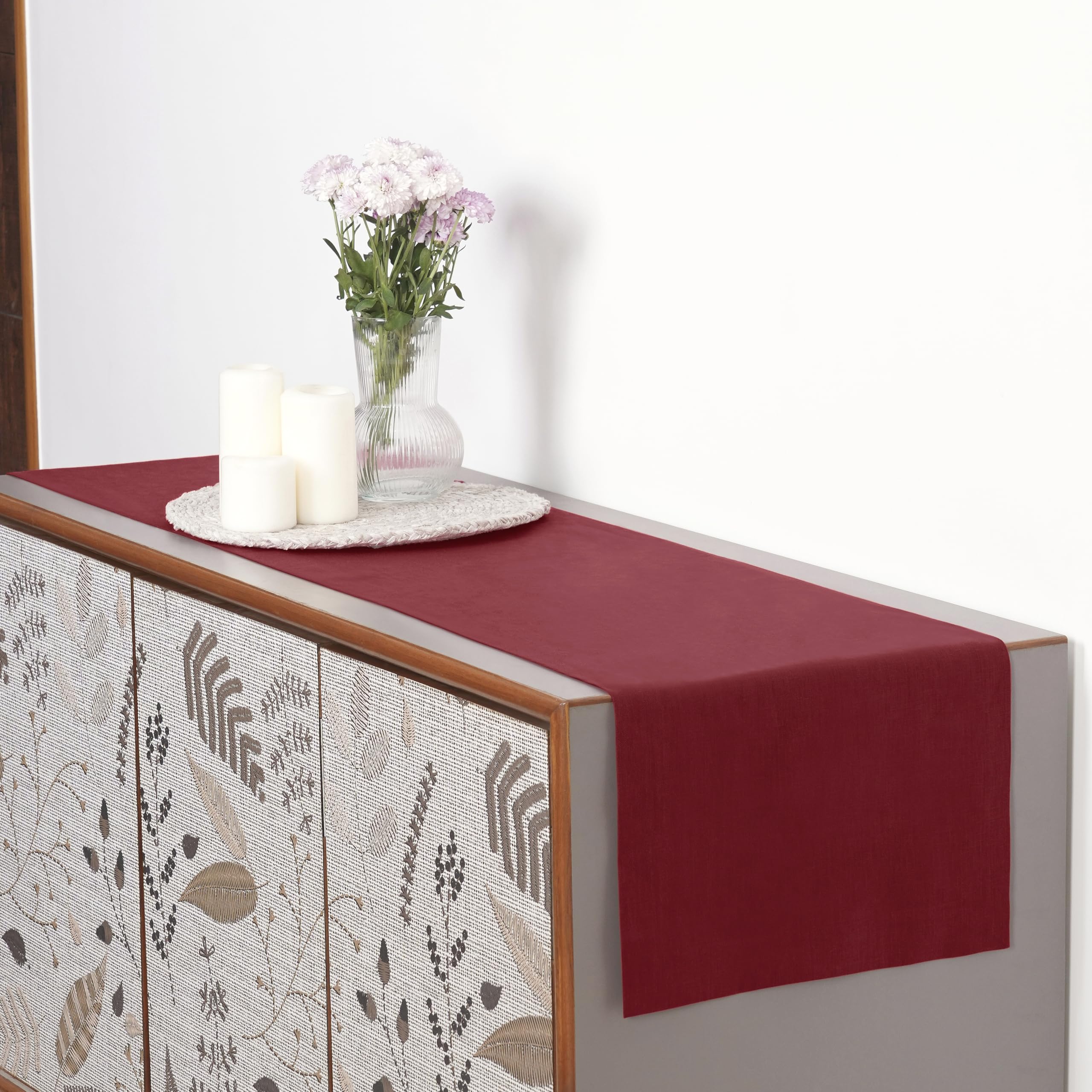 Combina con vajilla y textiles en la colección de 25 colores.