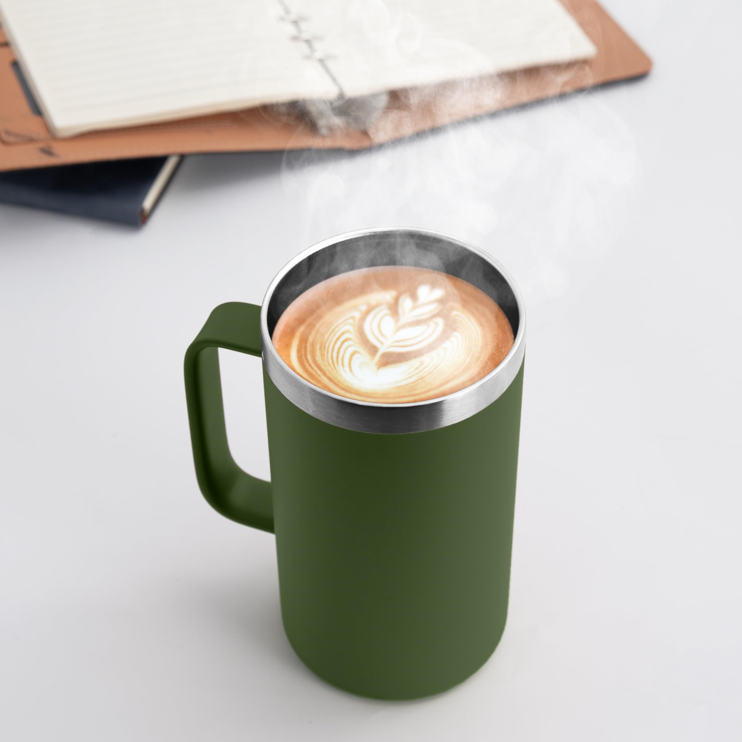 Taza DOMICARE de acero inoxidable con doble pared para mantener temperatura.