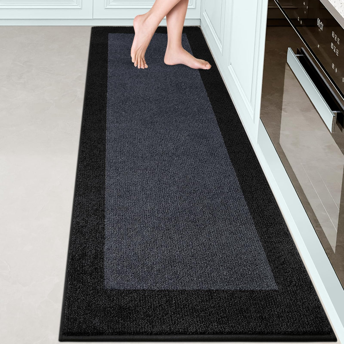 Alfombra de cocina Domustex lavable a máquina 24x84 para uso diario.