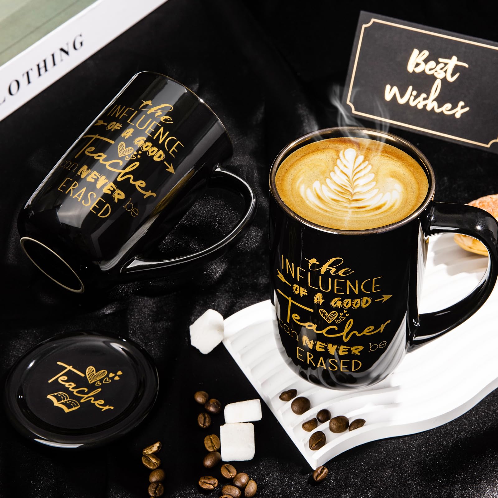 Taza con mango ancho para agarre cómodo durante horas.