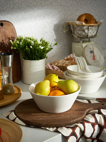 Ensaladera Dowan apilable con diseño moderno y clásico