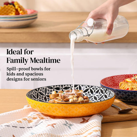 Dowan tazones con relieve decorativo que realzan la mesa diaria.