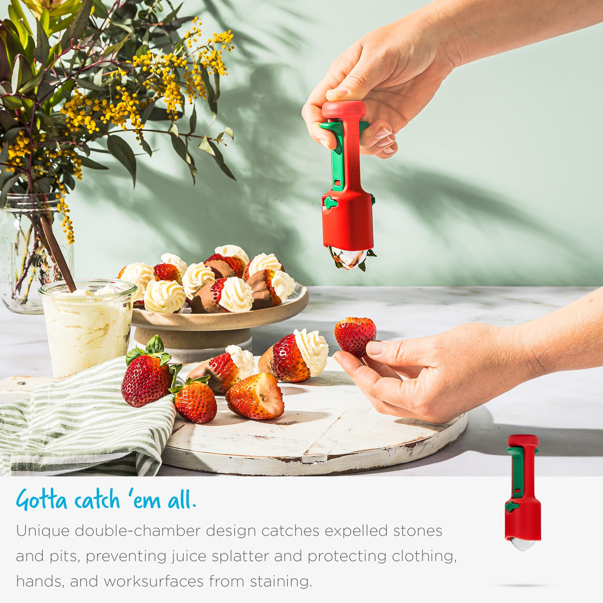Dreamfarm Hullapit uso diario en la cocina para fruta rápida.