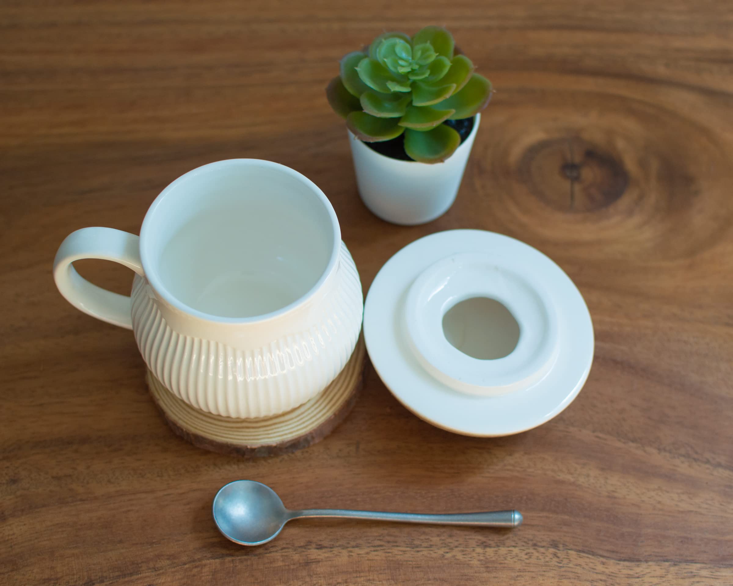 Dreamstall taza te caliente, vista lateral con diseño campestre