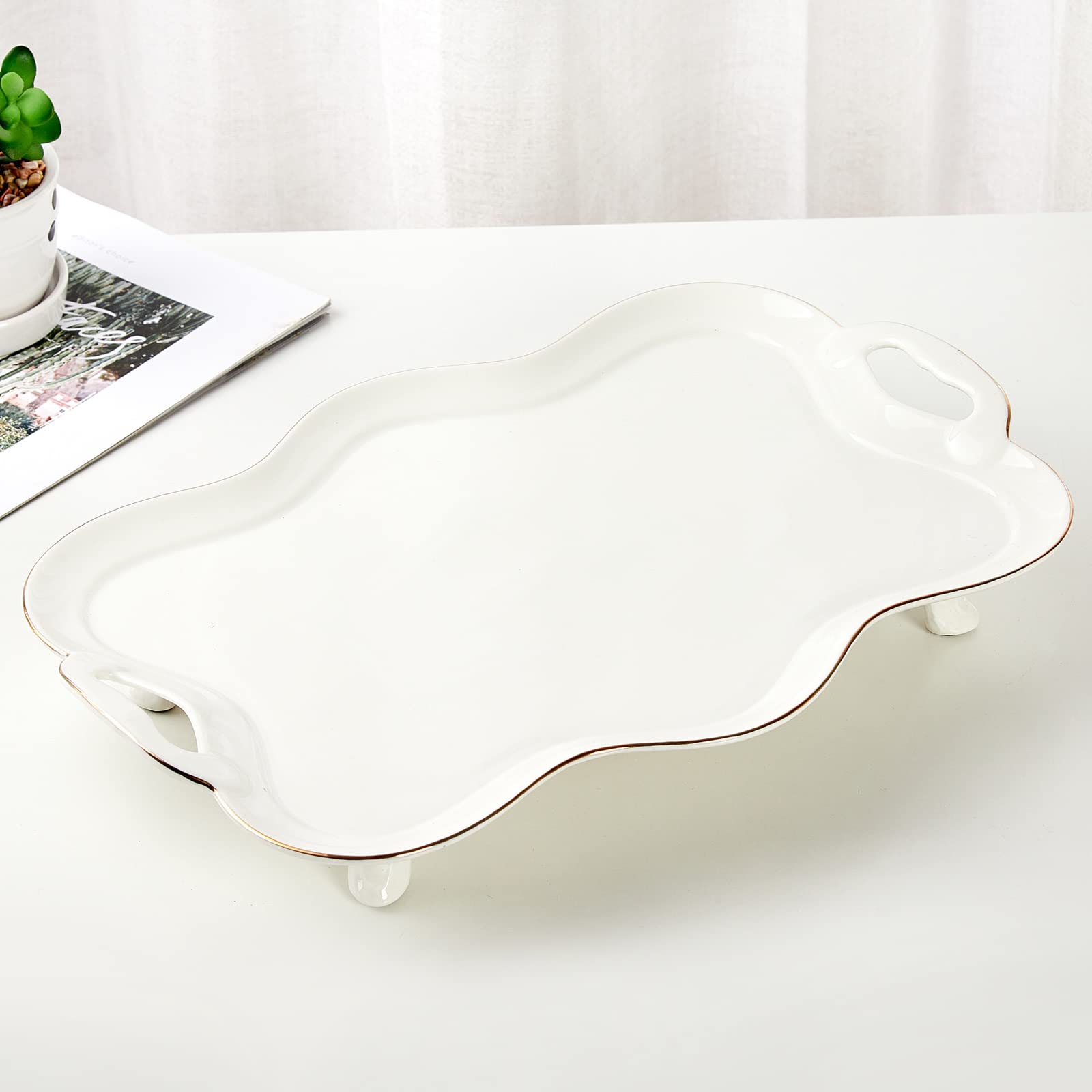 DUJUST bandeja de porcelana con asas y ribete dorado para servir con estilo.
