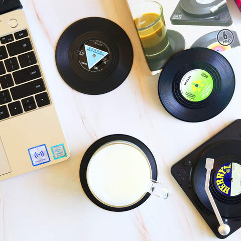 DuoMuo posavasos vinilo con soporte tipo tocadiscos, perfecto para mesas de cafe.