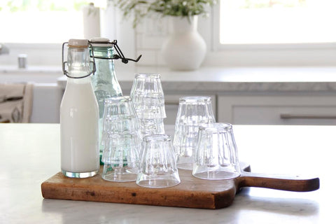 Vasos Picardie de Duralex, resistentes al choque térmico; aptos para bebidas frías o calientes.