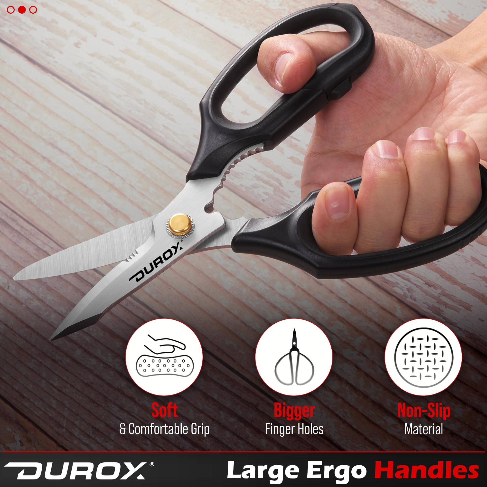 Tijeras DuroX cortando cartón y plástico para envíos y proyectos.