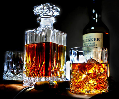 Conjunto para bar en casa, regalo sofisticado para amantes del whisky.