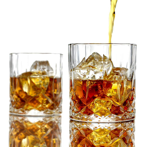 Tapa de cristal para decantador mantiene el whisky fresco y aromático.
