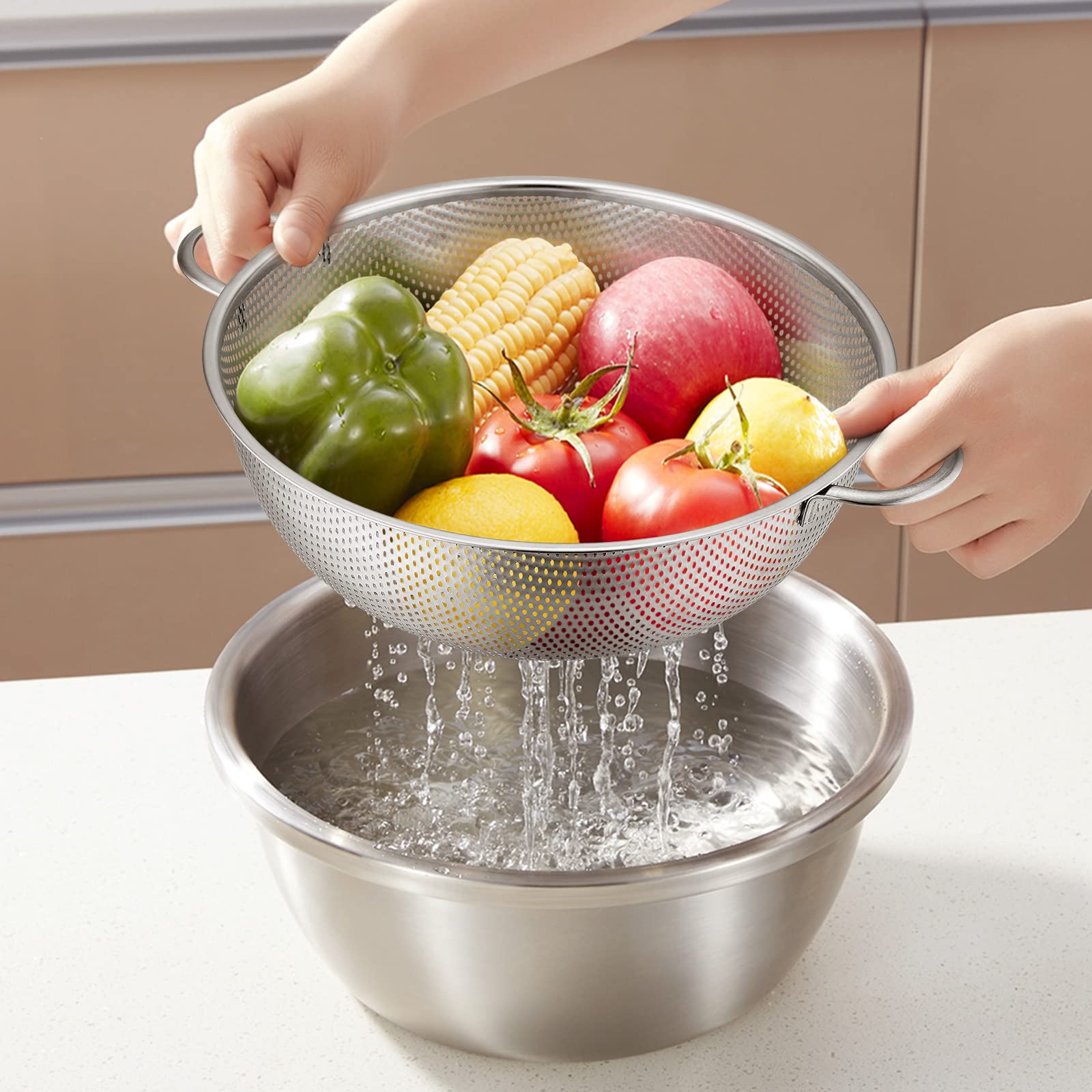 Uso versátil: enjuague de frutas y verduras con coladores E-far