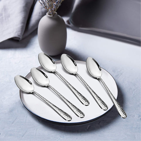 Cucharitas E-far con diseño martillado, ergonómicas para un agarre estable.