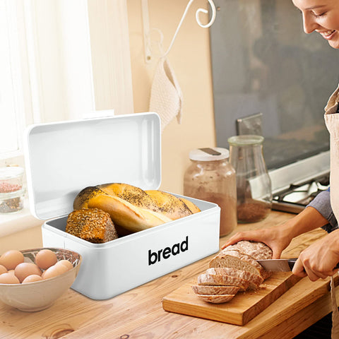E-far Vintage Bread Box: conserva pan y bollos variados.