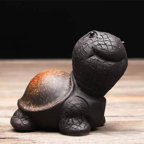 EAEDMY tortuga morada de arcilla con expresión vivida para decorar la mesa de té.